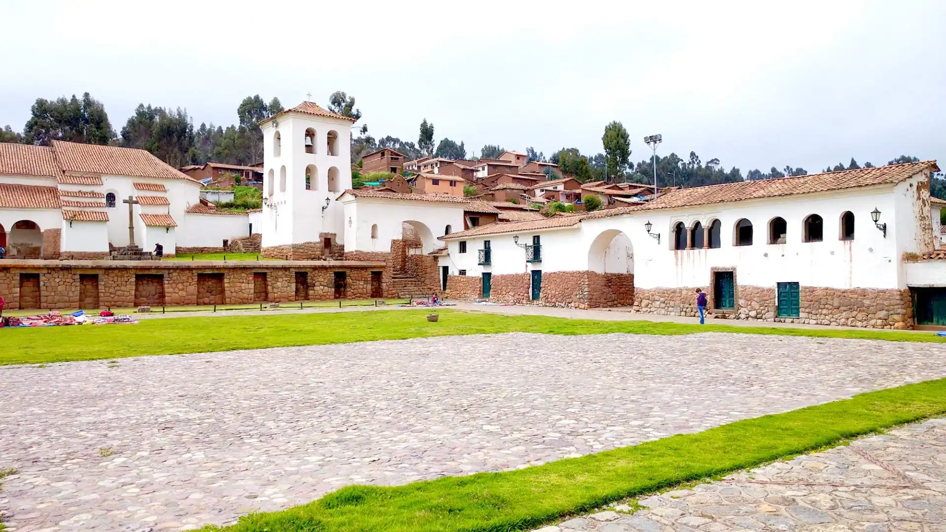 Living Culture, Inca Architecture and Stunning Landscapes